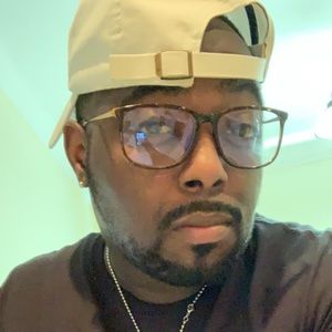 Meet your Posher, Thomas